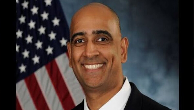 అమెరికా సహాయమంత్రిగా రవి చౌదరి అమెరికా సహాయమంత్రిగా రవి చౌదరి