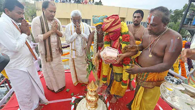 చెన్నై లో  శ్రీ పద్మావతి అమ్మవారి ఆలయ మహాకుంభాభిషేకం