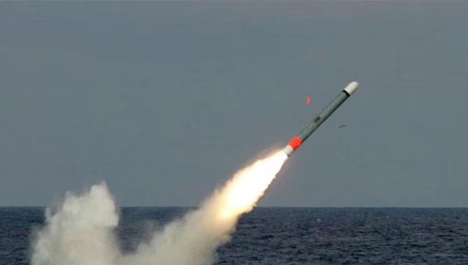 అమెరికా నిర్ణయం… చైనాకు చెక్ పెట్టేందుకే