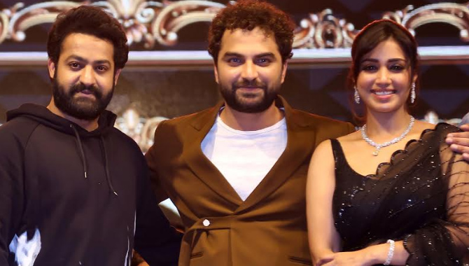 Das Ki Dhamki Movie Pre Release