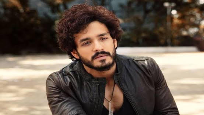 అఖిల్ అడిగితే వారు వ‌చ్చేస్తారా?