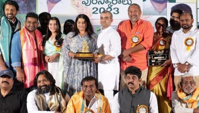 ఘనంగా తెలుగు సినిమా వేదిక ఉగాది సినిమా పురస్కారాలు