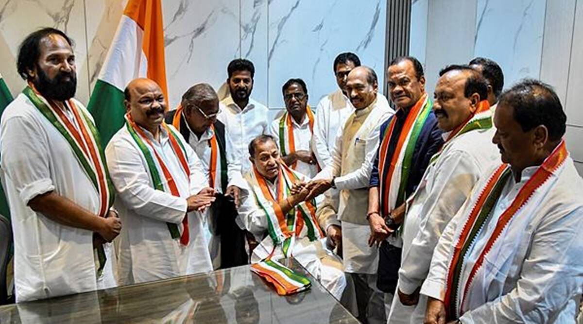 తెలంగాణ కాంగ్రెస్లో ఇదే ఐకమత్యం కంటిన్యూ అవుతుందా..? తెలంగాణ కాంగ్రెస్లో ఇదే ఐకమత్యం కంటిన్యూ అవుతుందా..?