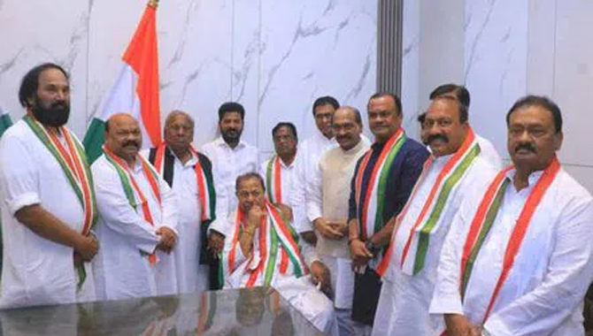 వారికి దండం పెడుతున్నా .. ఇటువైపు రావొద్దు