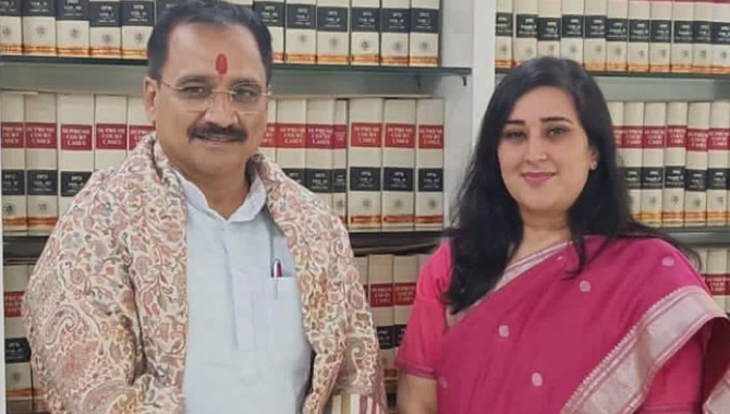 సుష్మా స్వరాజ్ కుమార్తె పొలిటికల్ ఎంట్రీ