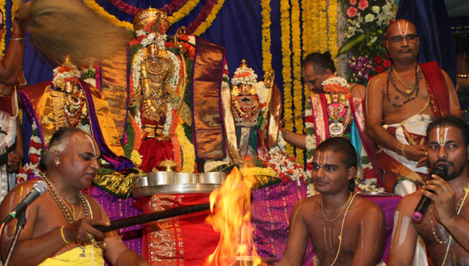 శ్రీవారి ఆలయంలో వైభవంగా శ్రీరామ పట్టాభిషేకం