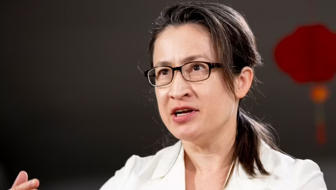 అమెరికా, ఆసియా సంస్థలపై ఆంక్షలు