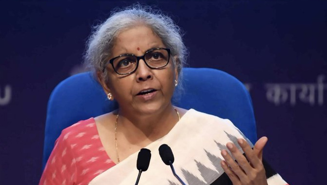 అమెరికా పర్యటనకు ఆర్థికమంత్రి నిర్మలా సీతారామన్