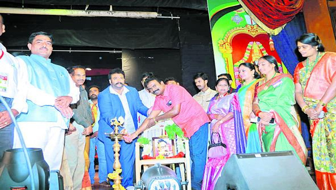 తిరుపతిలో ప్రపంచ తెలుగు సాహితీ బ్రహ్మోత్సవాలు