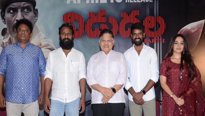 “విడుదల పార్ట్-1” క్లైమాక్స్ లో ఎమోషన్ కి కనెక్ట్ అయి లేచి చప్పట్లు కొట్టేసాను – అల్లు అరవింద్