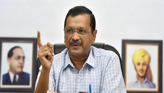 ప్రధానికి వంద కోట్లు ఇచ్చినట్లు చెబితే … ఆయన్ను అరెస్టు చేస్తారా?