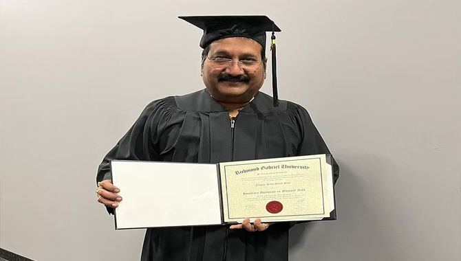 ప్రముఖ గాయకుడు మనోకు అరుదైన గౌరవం