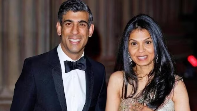 సునాక్ పై పార్లమెంటరీ కమిషనర్ విచారణ!