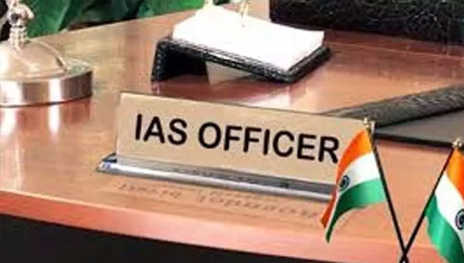 తెలంగాణ రాష్ట్రంలో ఐఏఎస్ అధికారుల బదిలీ