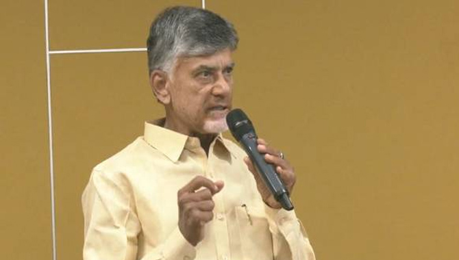 ఆ పథకానికి అంబేడ్కర్ పేరు తీసేసి.. జగన్ పేరు : చంద్రబాబు