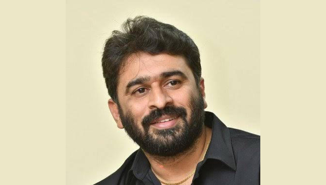 సుధీర్ ను తిట్టిపారేస్తున్న నెటిజ‌న్లు