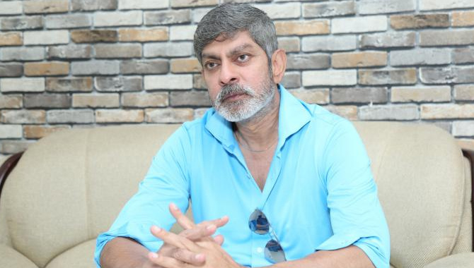 ‘రామబాణం’ మంచి ఉద్దేశంతో చేసిన సినిమా. ఒక మంచి సినిమా చూసామనే అనుభూతిని ఇస్తుంది : జగపతి బాబు ‘రామబాణం’ మంచి ఉద్దేశంతో చేసిన సినిమా. ఒక మంచి సినిమా చూసామనే అనుభూతిని ఇస్తుంది : జగపతి బాబు