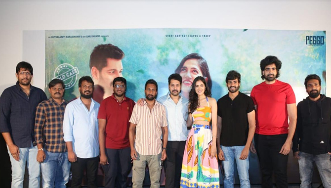 “అథర్వ”  చిత్రం నుండి విడుదలైన ఫస్ట్ లిరికల్  ‘రింగా రింగా రోసే.. పిల్లా నిన్ను చూసే’