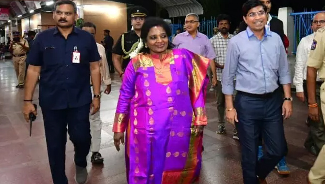 విలీన గ్రామాల అంశాన్ని కేంద్రం దృష్టికి తీసుకెళ్తా : గవర్నర్