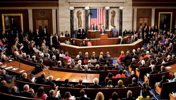 ఆ పిల్లలకు శాశ్వత నివాస హక్కు ఇవ్వాలి