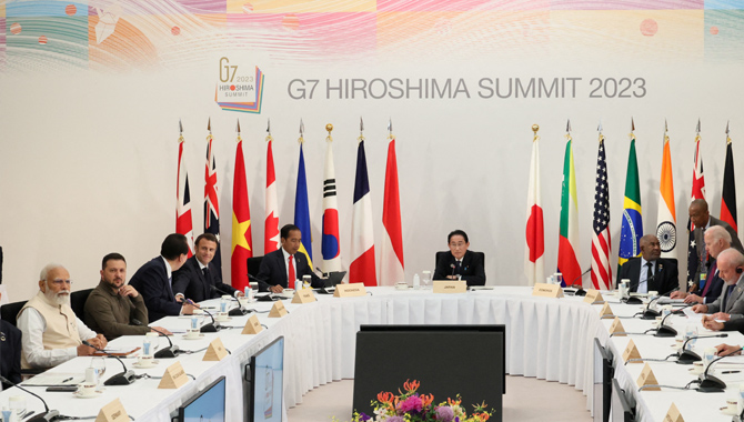 మా వ్యవహారాల్లో మీ జోక్యమేంటి?