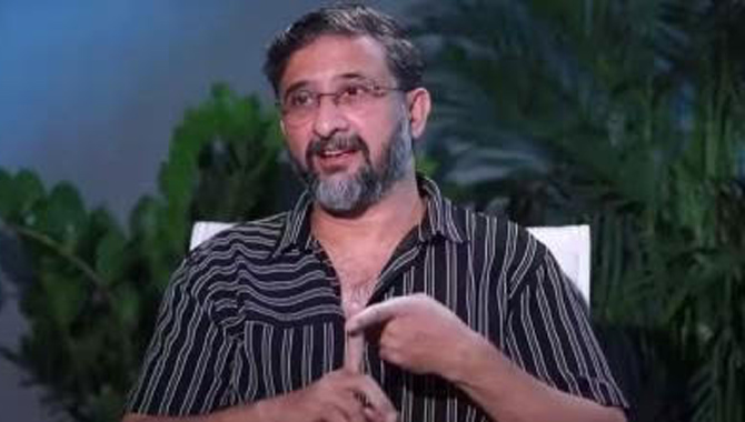 రాజ‌మౌళిని ఆకాశానికెత్తేసిన తేజ‌