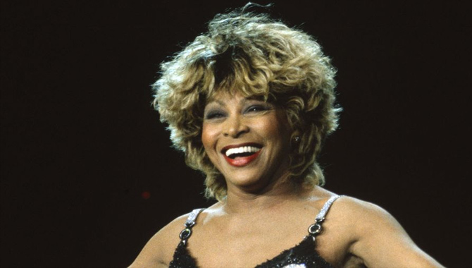 రాకెన్ రోల్ క్వీన్ ఇకలేరు