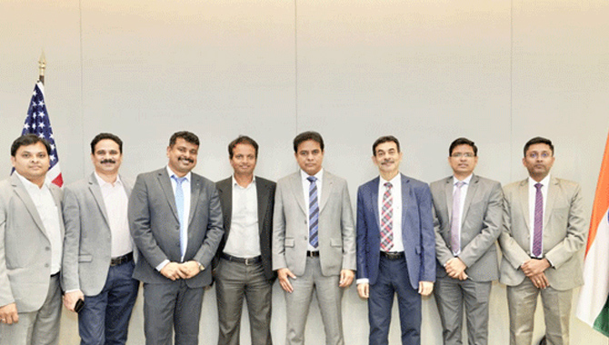 మంత్రి కేటీఆర్ అమెరికా పర్యటన విజయవంతం