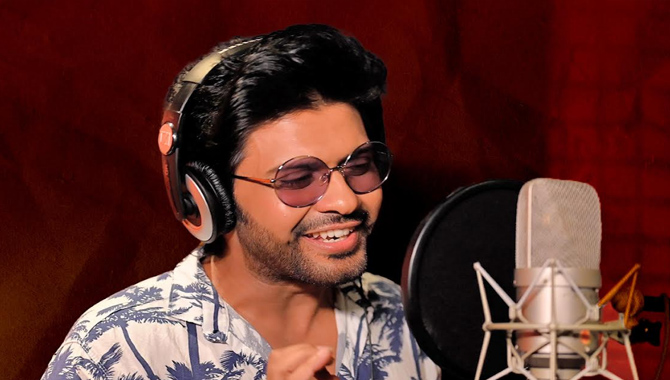 “మిస్ శెట్టి మిస్టర్ పోలిశెట్టి” కోసం పాట పాడిన ప్యాన్ ఇండియా స్టార్ ధనుష్‌, అనౌన్స్ మెంట్ కోసం ఫన్నీ వీడియో రిలీజ్ చేసిన హీరో నవీన్ పోలిశెట్టి