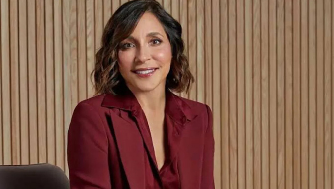 ట్విట్టర్ కొత్త సీఈవో గా లిండా యాకారినో బాధ్యతలు ట్విట్టర్ కొత్త సీఈవో గా లిండా యాకారినో బాధ్యతలు