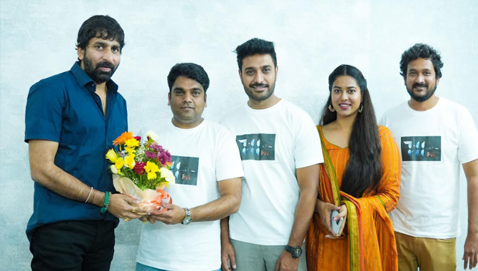 Director Gopichand Malineni Launched The Teaser Of Sci-Fi Action Thriller 7:11 PM