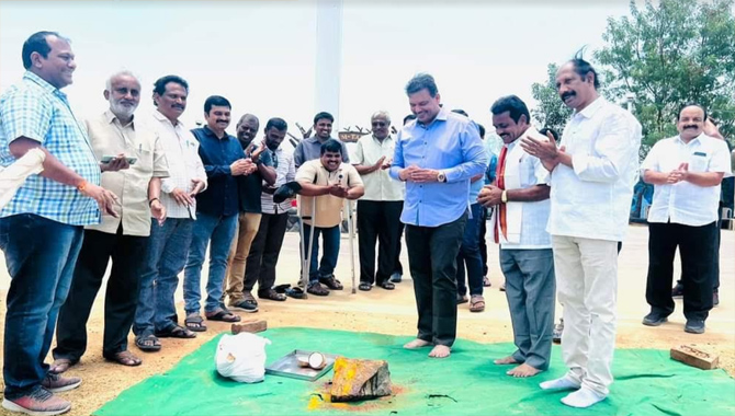 ఖమ్మం లకారం ట్యాంక్ బండ్ పై వాటర్ ప్లాంట్ కి జయ్ తాళ్ళూరి శంకుస్థాపన