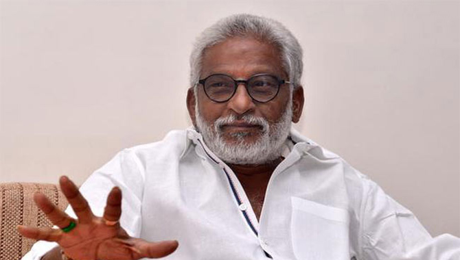 గతంలో ఏమని మాటిచ్చారు? ఇప్పుడేం చేశారు? గతంలో ఏమని మాటిచ్చారు? ఇప్పుడేం చేశారు?