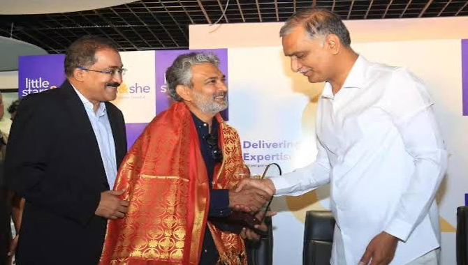 హ‌రీష్ రావు, రాజ‌మౌళి.. భ‌లే పొగిడేసుకున్నారుగా