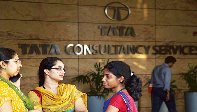 టీసీఎస్ కొత్త నిబంధనలతో… మహిళ ఉద్యోగులు టీసీఎస్ కొత్త నిబంధనలతో… మహిళ ఉద్యోగులు