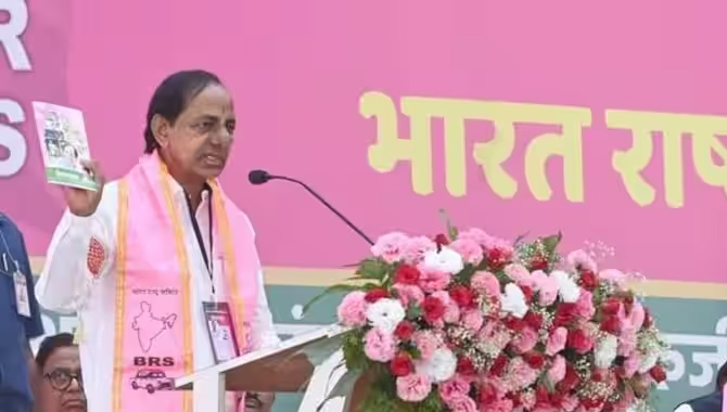 మహారాష్ట్రలోనే కాదు దేశ రాజధానిలోనూ అదే దుస్థితి : సీఎం కేసీఆర్