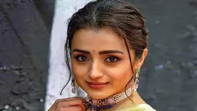 త్రిష రేంజే వేరుగా..