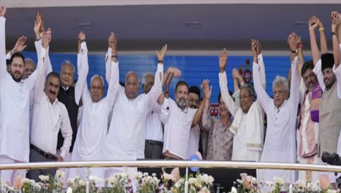 యూపీఏ-3 దిశగా…