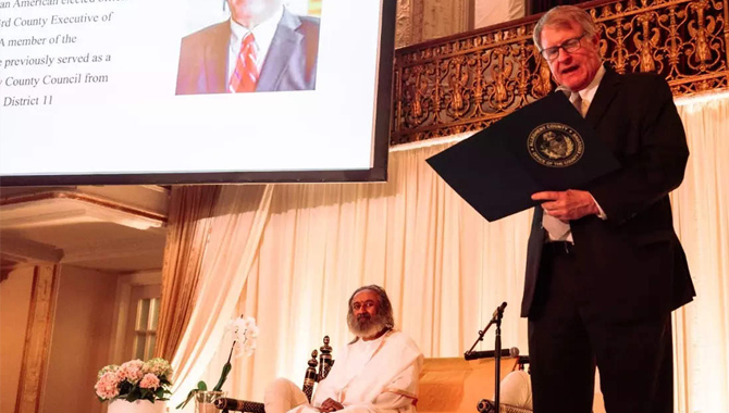 అమెరికాలో ఇకపై ప్రతి ఏడాది.. జూన్ 22న రవిశంకర్ గౌరవ దినం