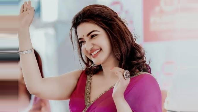 సినిమా హిట్ అయినా అవ‌కాశాలు రావ‌ట్లేదు..