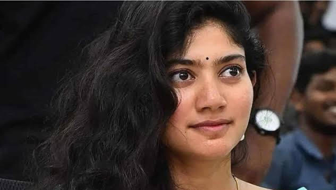 సాయి ప‌ల్ల‌వి గ్యాప్ కు రీజ‌న్ అదేనా?