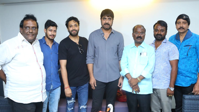 శ్రీకాంత్‌ చేతుల మీదుగా ‘నాతో నేను’ రెట్రో సాంగ్‌ విడుదల