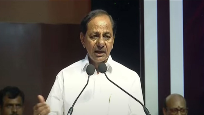 కొత్త తరానికి ఆయన పోరాట స్ఫూర్తి : కేసీఆర్