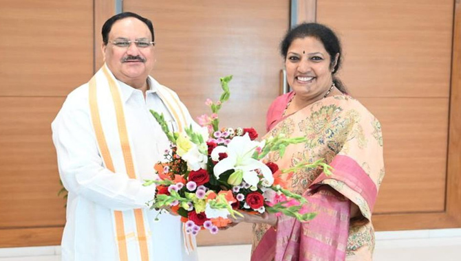 జేపీ నడ్డాతో పురందేశ్వరి భేటీ