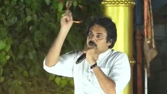 పంచాయతీ వ్యవస్థ ఉన్నప్పుడు.. సచివాలయ వ్యవస్థ దేనికి?