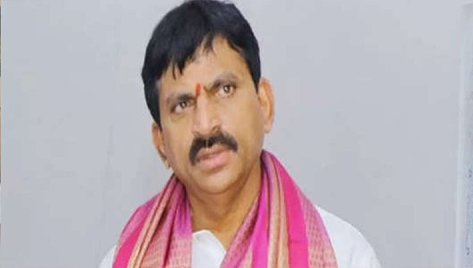 తెలంగాణ హైకోర్టులో పొంగులేటికి ఊరట