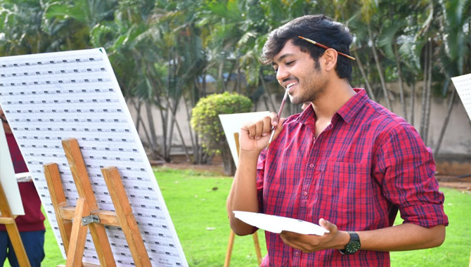 Darahas Maturu and Aishwarya Holakkal, cute couple of Hostel Days, spill tea about their character in the series Prime Video’s