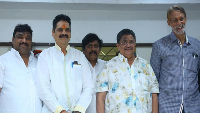 గొప్ప ఆశయంతో అందరికీ మంచి చేయాలని ఉద్దేశంతో పోటి చేస్తున్నాను : నిర్మాత సి కళ్యాణ్  