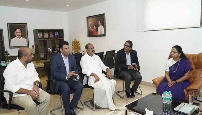 నిజామాబాద్ ఐటీ హబ్ లో కంపెనీ ని స్థాపించండి : ఎమ్మెల్సీ కవిత