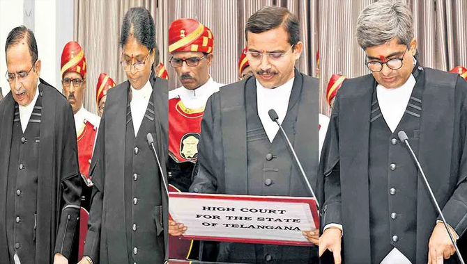 తెలంగాణ హైకోర్టు కు కొత్త ముగ్గురు న్యాయమూర్తులు.. ప్రమాణం